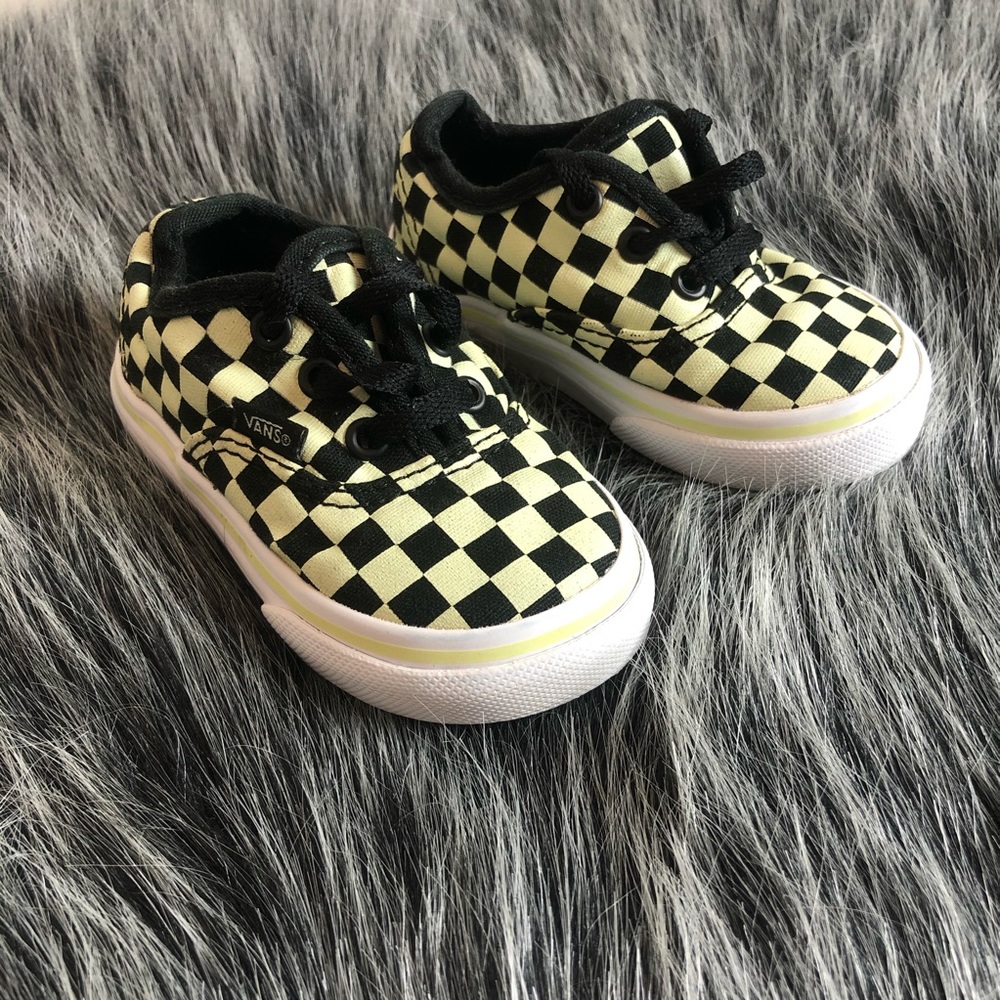 Vans toddler sz 4 - Picture 2 of 5